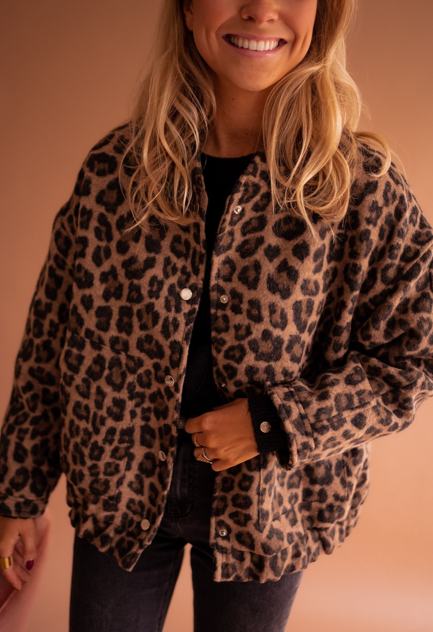 Luna | Modische Jacke mit Leopardenprint