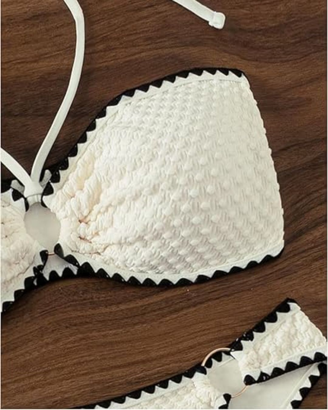 Noaia | Bikini-Set mit Struktur und Kontrastpaspel
