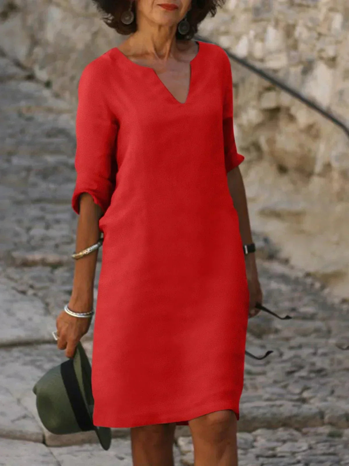 Ingeborg | Elegantes Kleid mit V-Ausschnitt