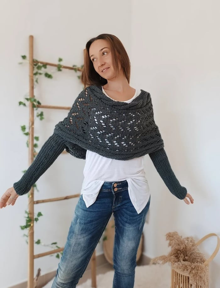 Damen Strickschal mit Doppelärmeln